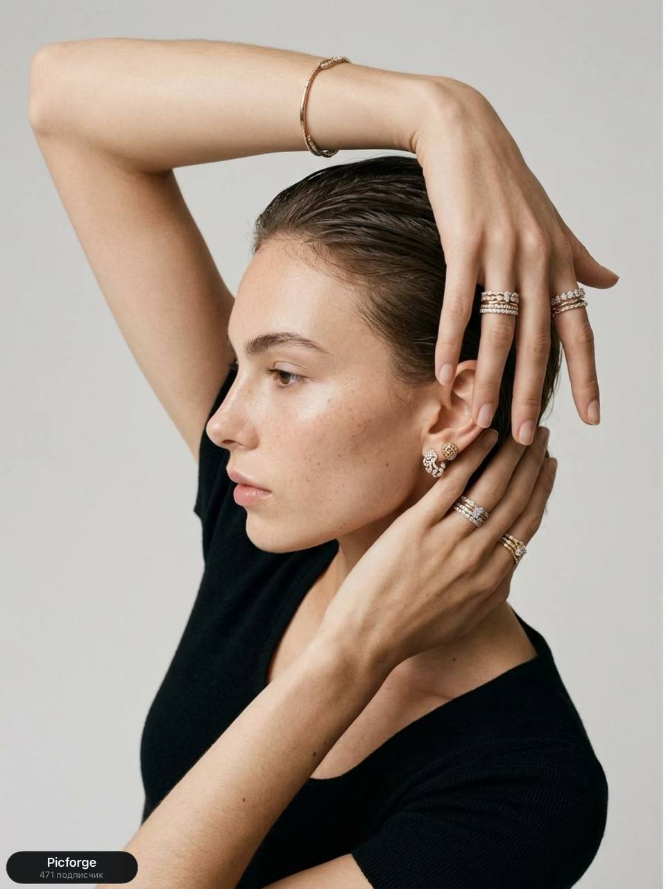 Украшения можно снять красиво.